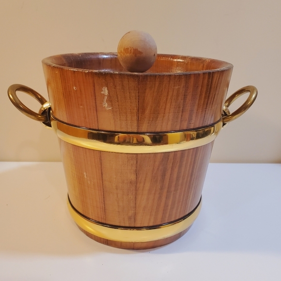 Wood ice bucket - Picture 1 of 9